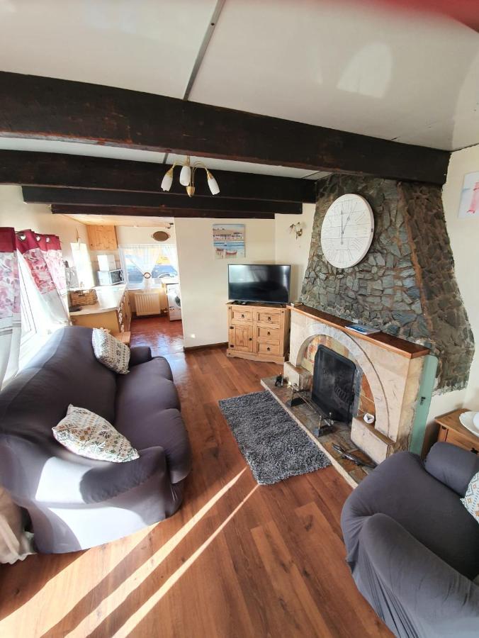 Mona Villa Holiday Home Caulderton Exteriér fotografie